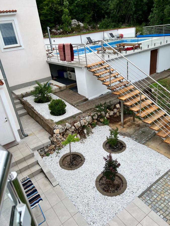 Dreamtime - One Badroom And 1 Livingroom Apartment Veprinac Екстериор снимка