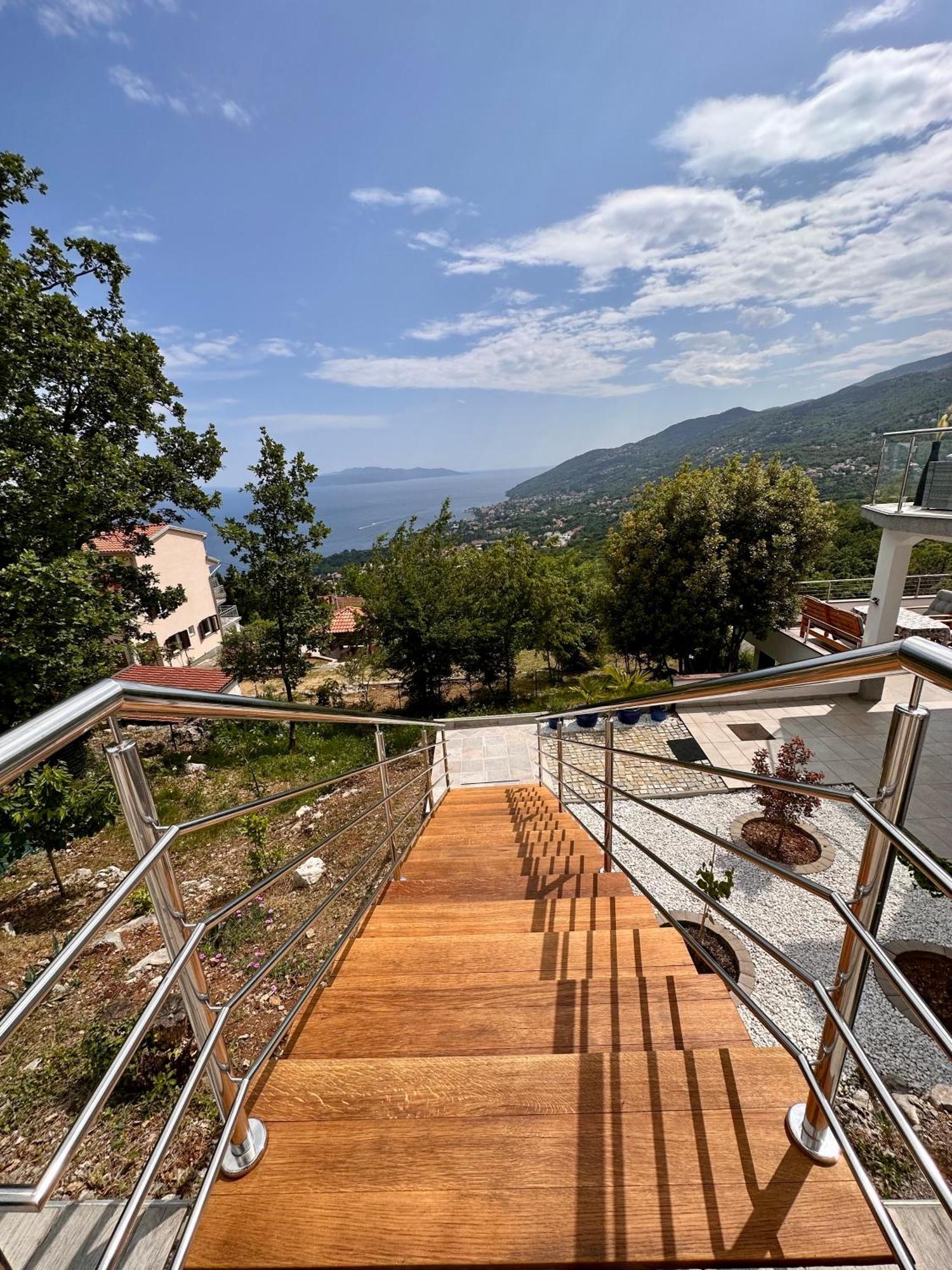 Dreamtime - One Badroom And 1 Livingroom Apartment Veprinac Екстериор снимка